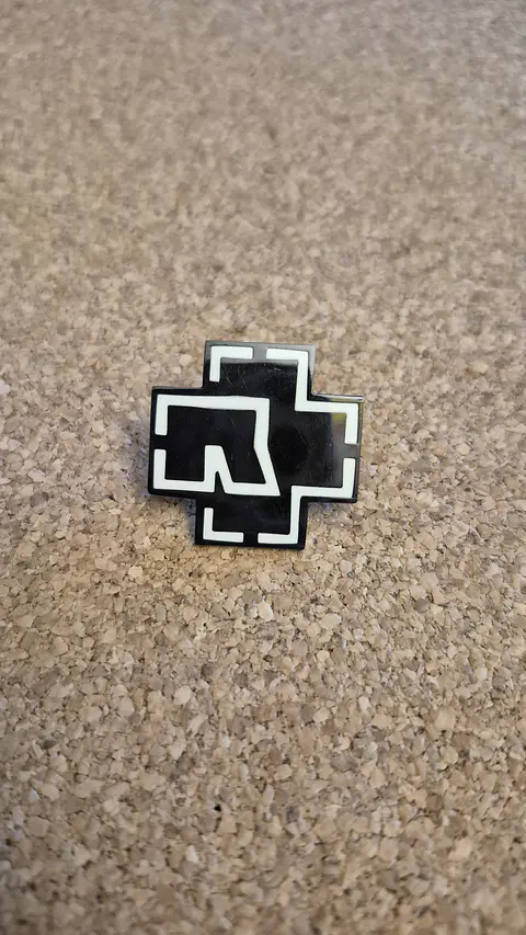 Pin Rammstein - Industrial Logo (Single Clutch)