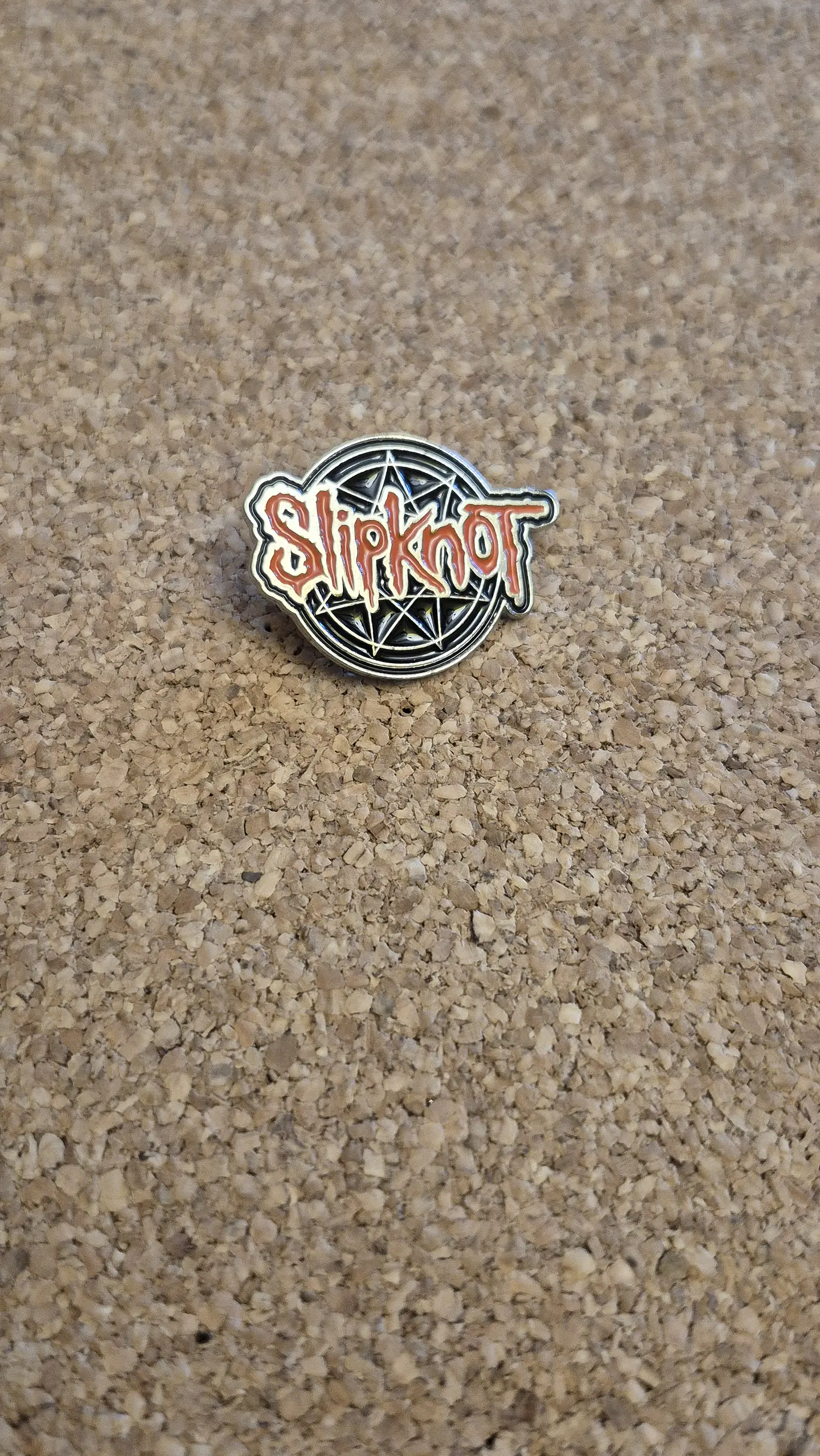Pin Slipknot - Red Logo (Single Metal Clutch) 1