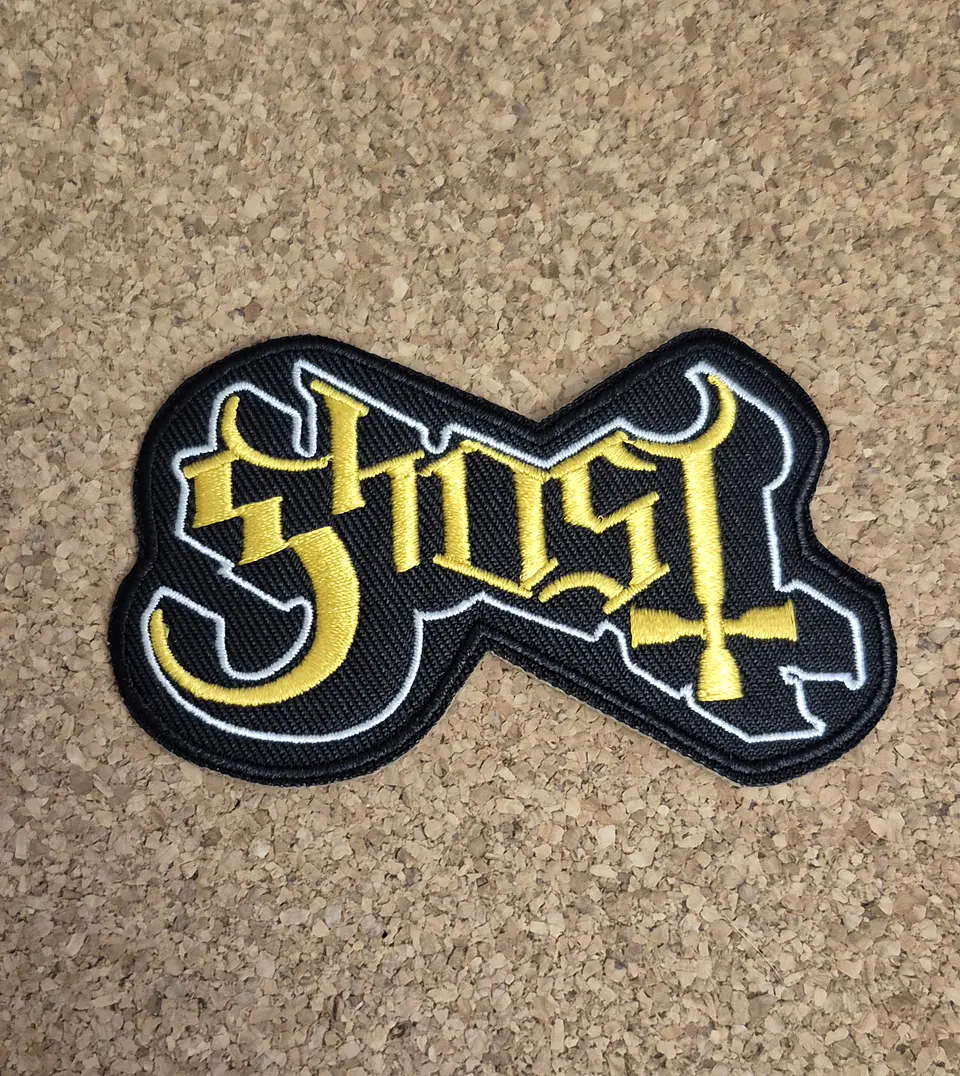 Ghost Patch – Embroidered (Iron-on) 2 Modelos  1