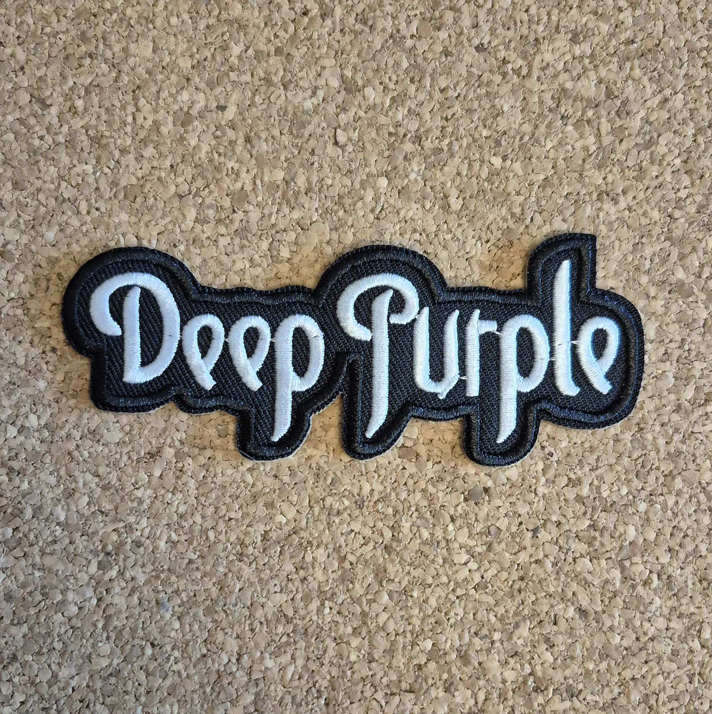 Deep Purple Patch – Embroidered (Iron-on) 2 Modelos 1