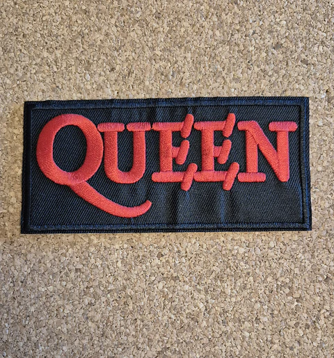 Queen Patch - Embroidered (Iron-on)