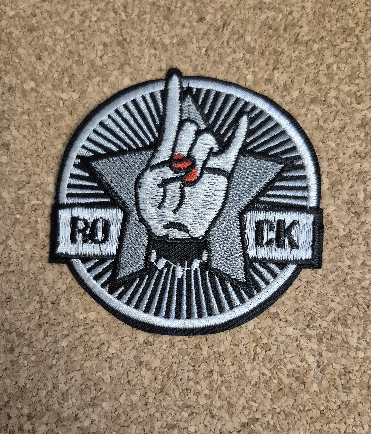 Rock Patch – Embroidered (Iron-on) 9 Modelos 4