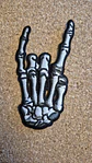 Skeleton Hand Metal Sign Patch (Iron-On) 3 modelos - Thumbnail 1