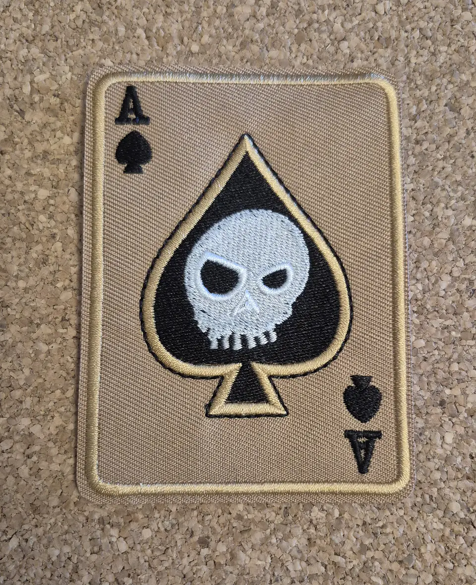 Skull & Skeleton Patches (Iron-On) – 10 Modelos  10