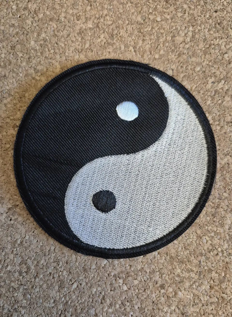 Yin Yang Patch (Iron-On) – 3 Modelos 3