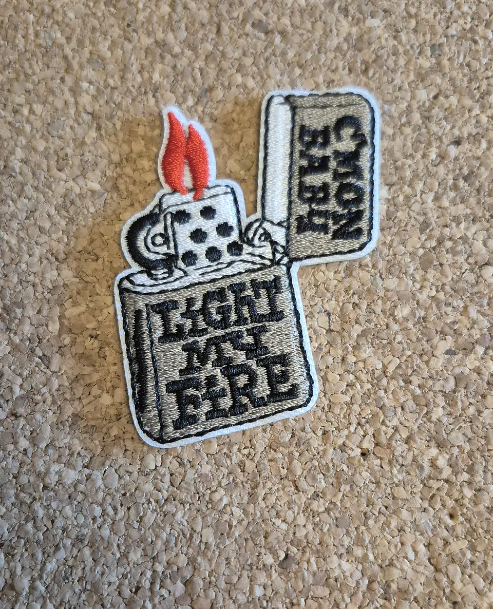 Fire & Rebel Patches (Iron-On) – 4 Modelos 4