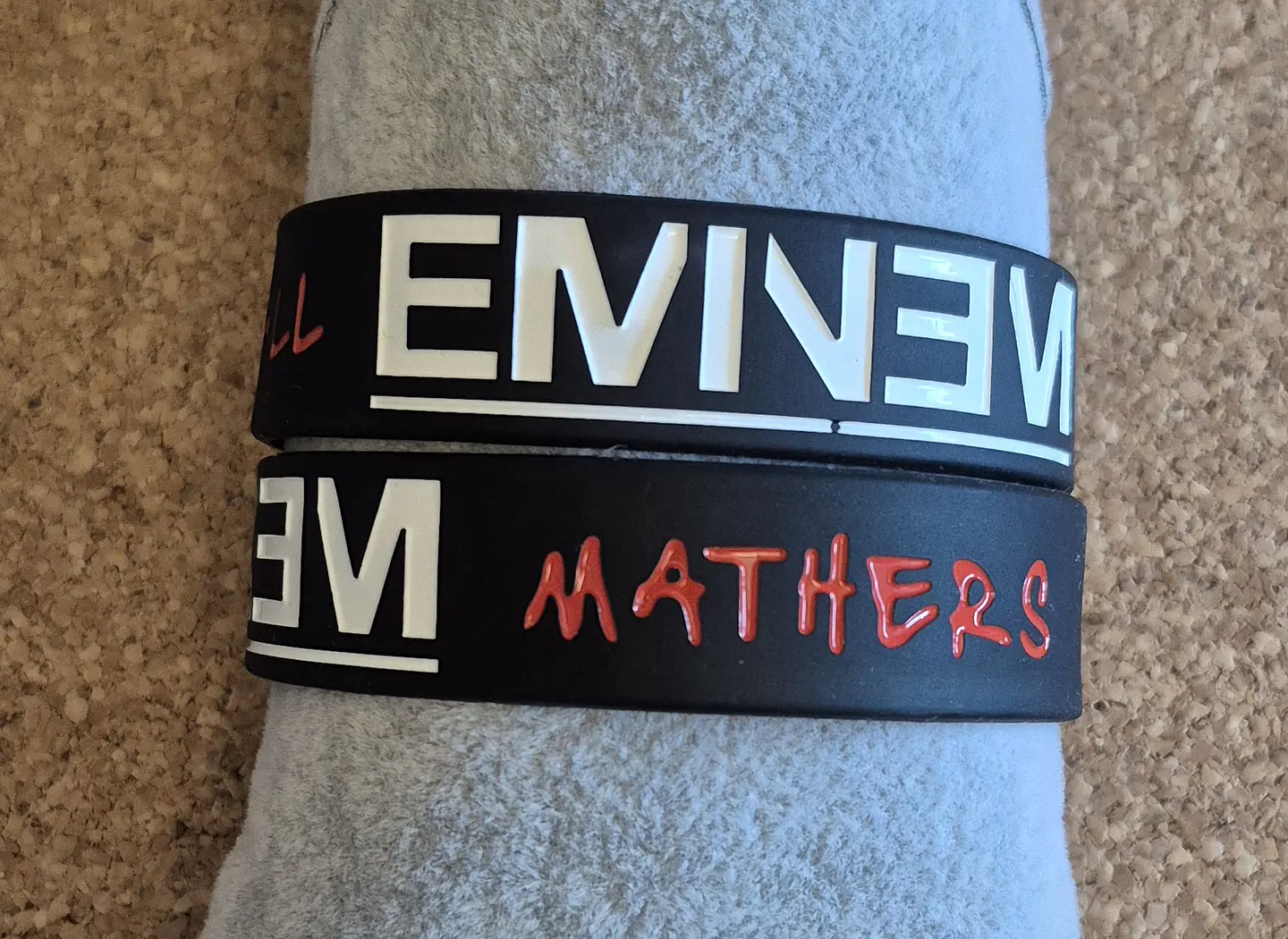 Pulseiras de Silicone - Bandas & Artistas (Letras A-L) 18