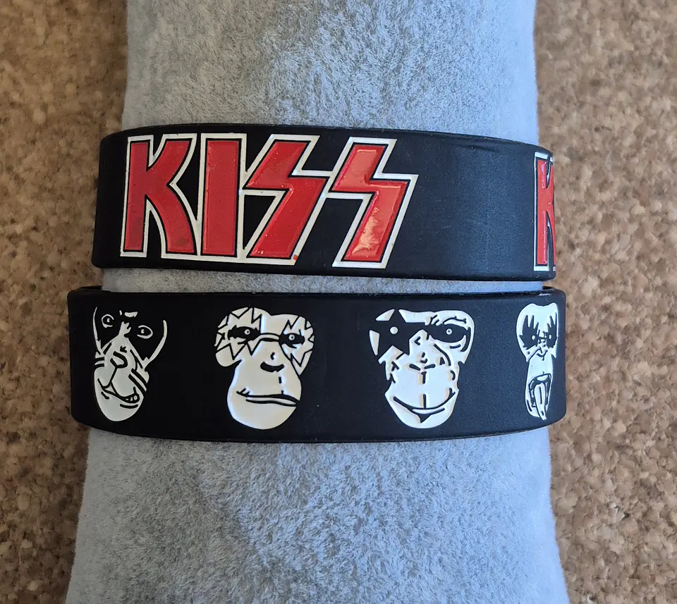 Pulseiras de Silicone - Bandas & Artistas (Letras A-L) 30