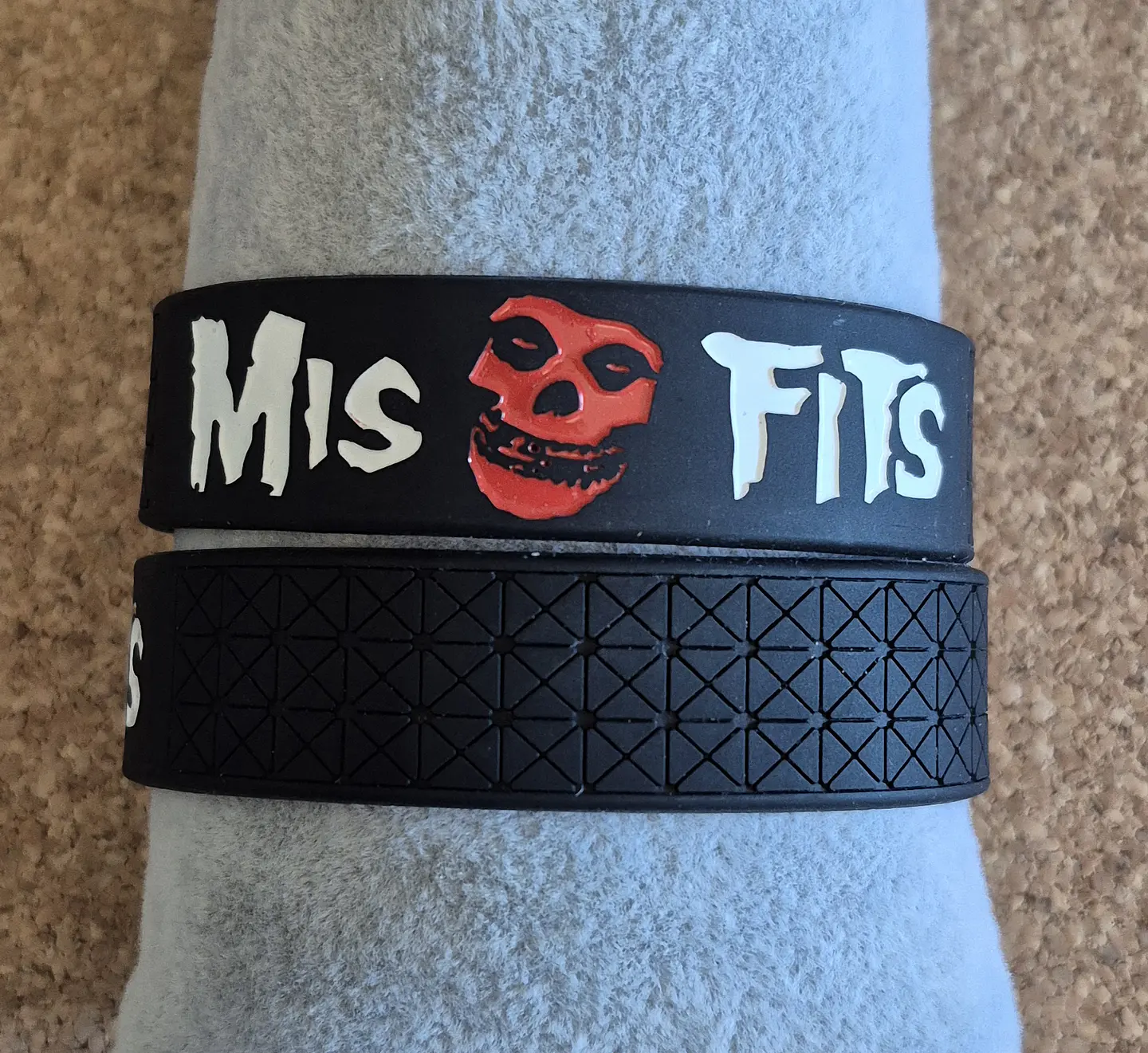 Pulseiras de Silicone - Bandas & Artistas (Letras M-Z) 6