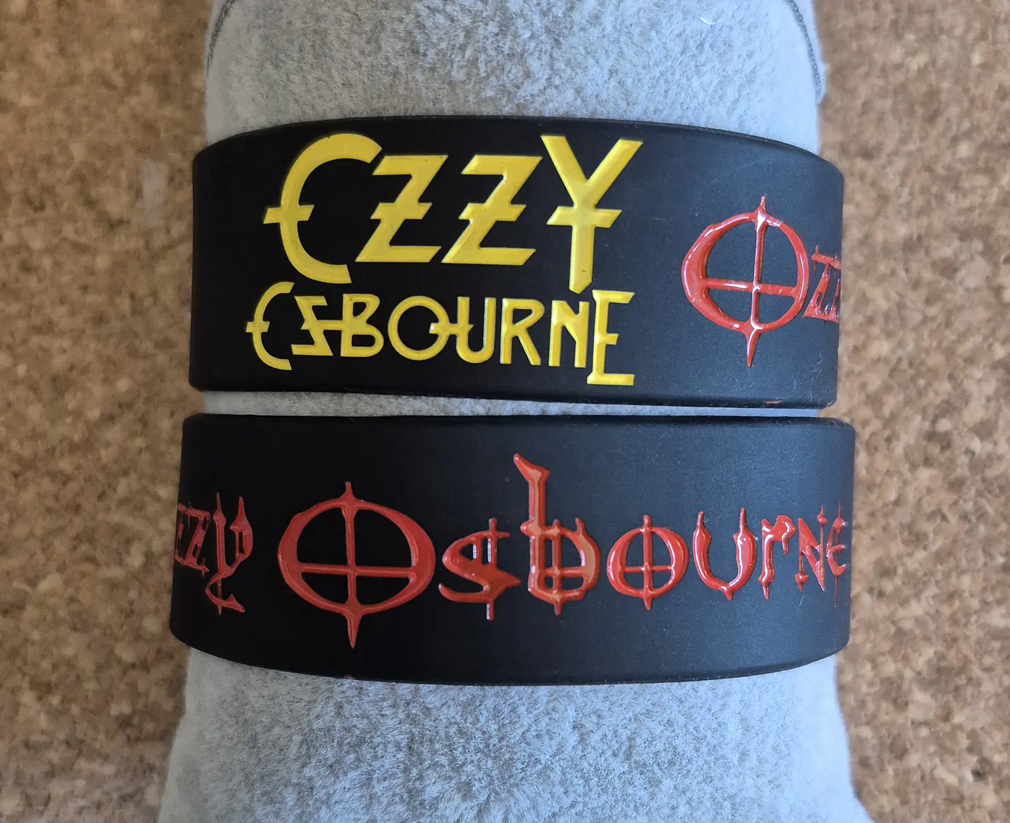 Pulseiras de Silicone - Bandas & Artistas (Letras M-Z) 12
