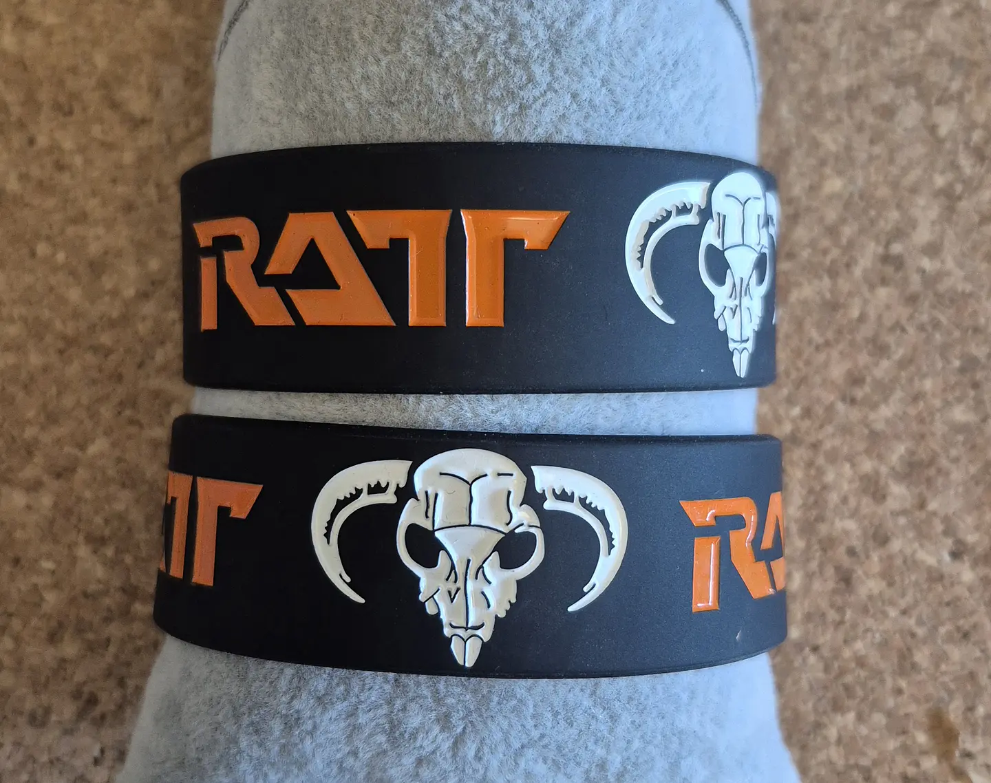 Pulseiras de Silicone - Bandas & Artistas (Letras M-Z) 21