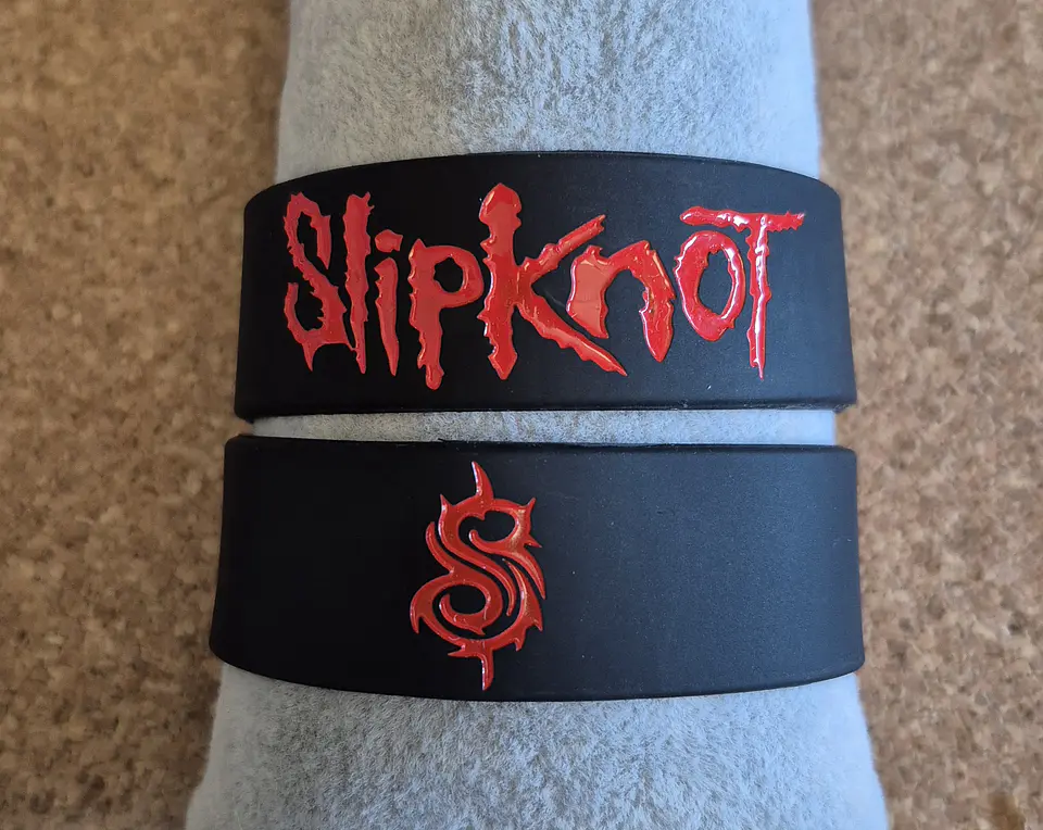 Pulseiras de Silicone - Bandas & Artistas (Letras M-Z) 27