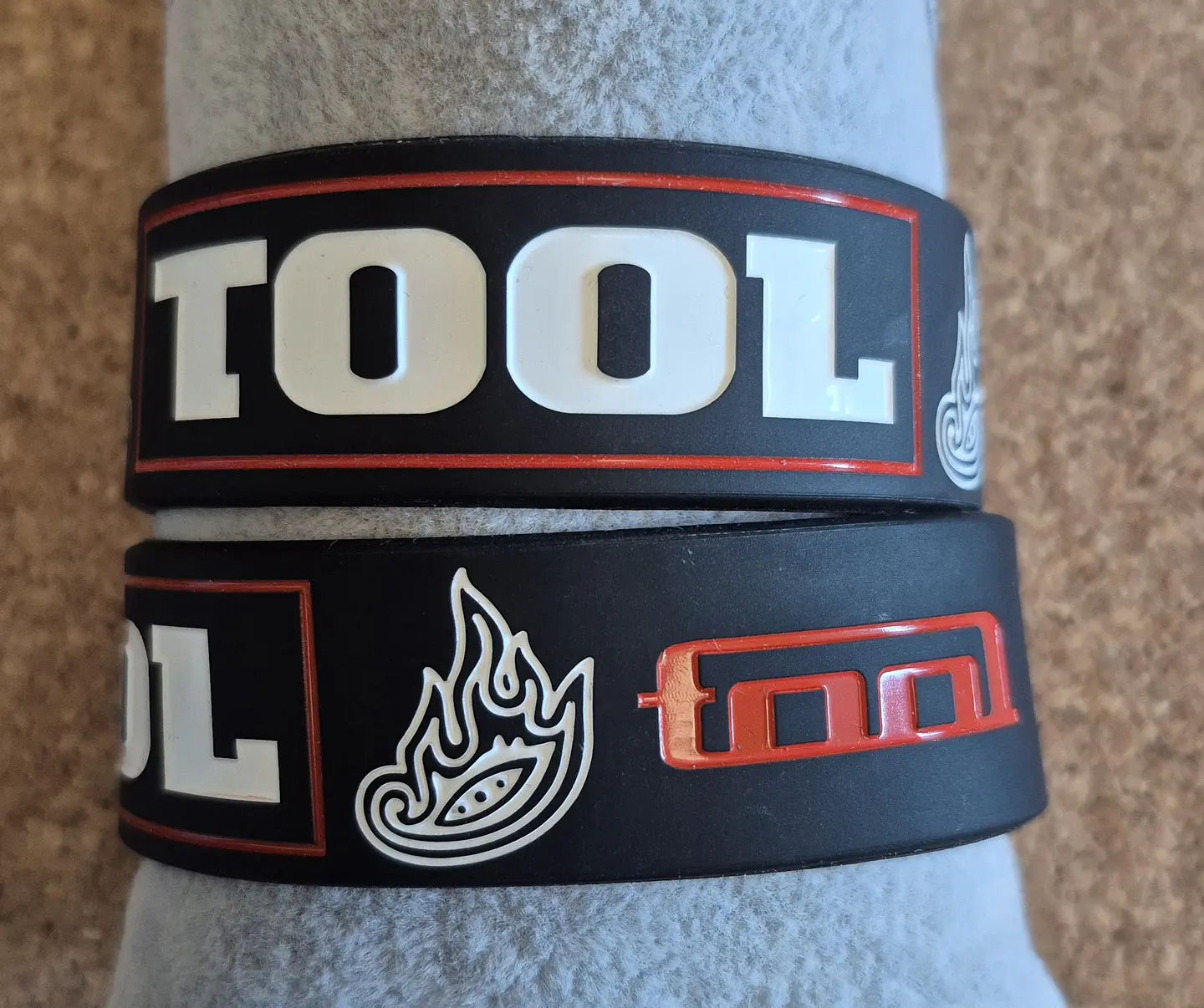 Pulseiras de Silicone - Bandas & Artistas (Letras M-Z) 35