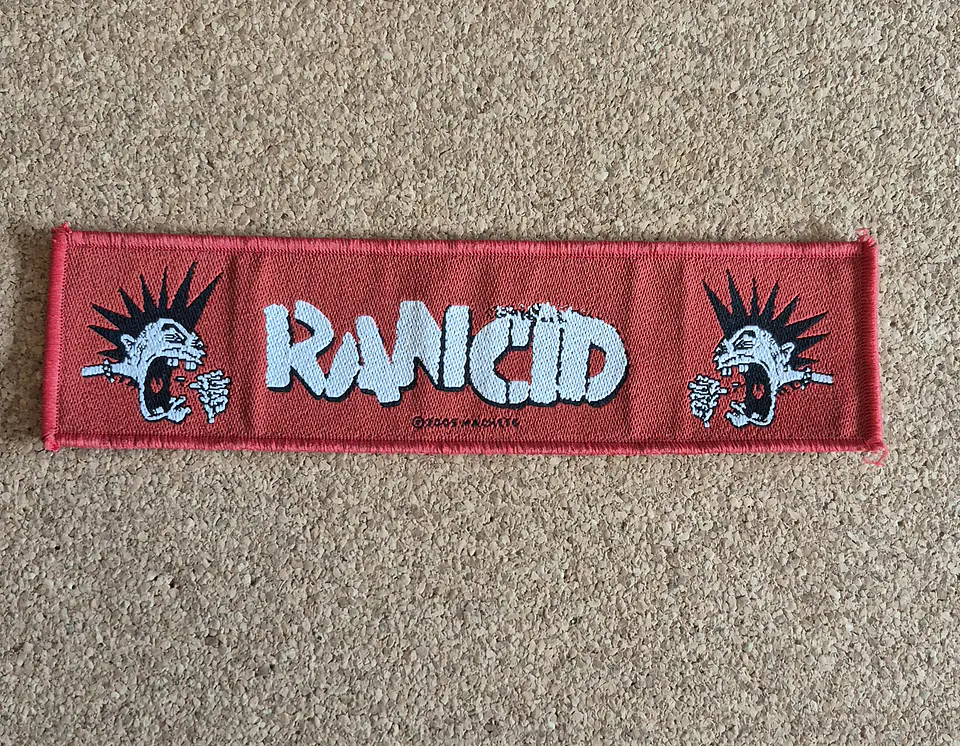  Stripe Patches  (Tira) - Várias Bandas (Desde 10,00€) 34