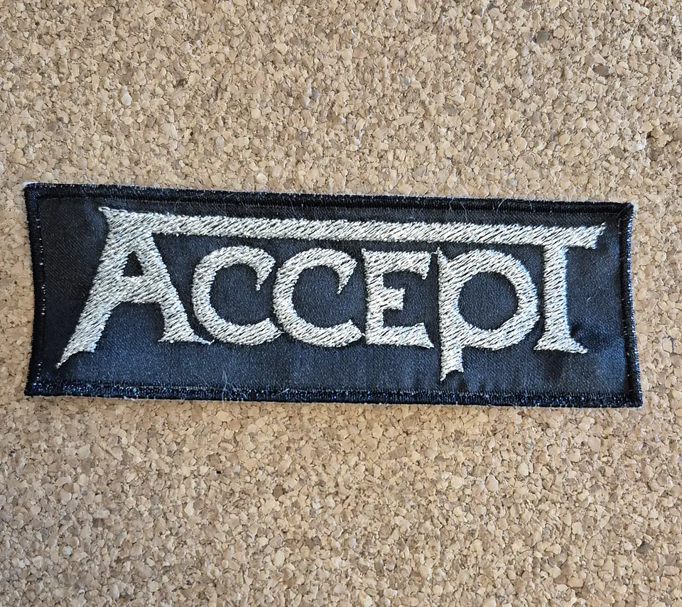 Accept Patch - Embroidered (Sew-on) 1