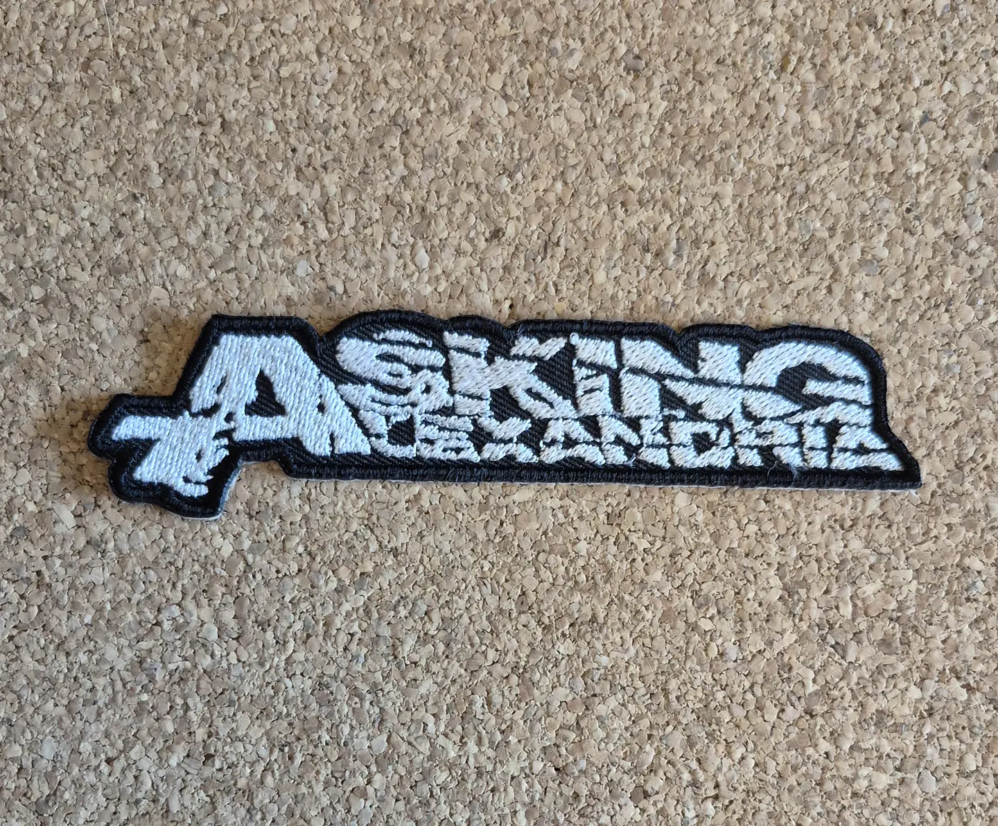 Asking Alexandria Patch - Embroidered & Sew-on 2 Modelos (Desde 8,00€) 2