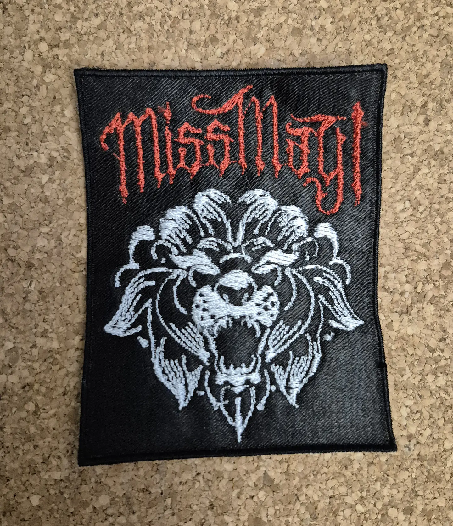 Miss May I Patch - Embroidered & Sew-on 2 Modelos (Desde 7,00€)  2