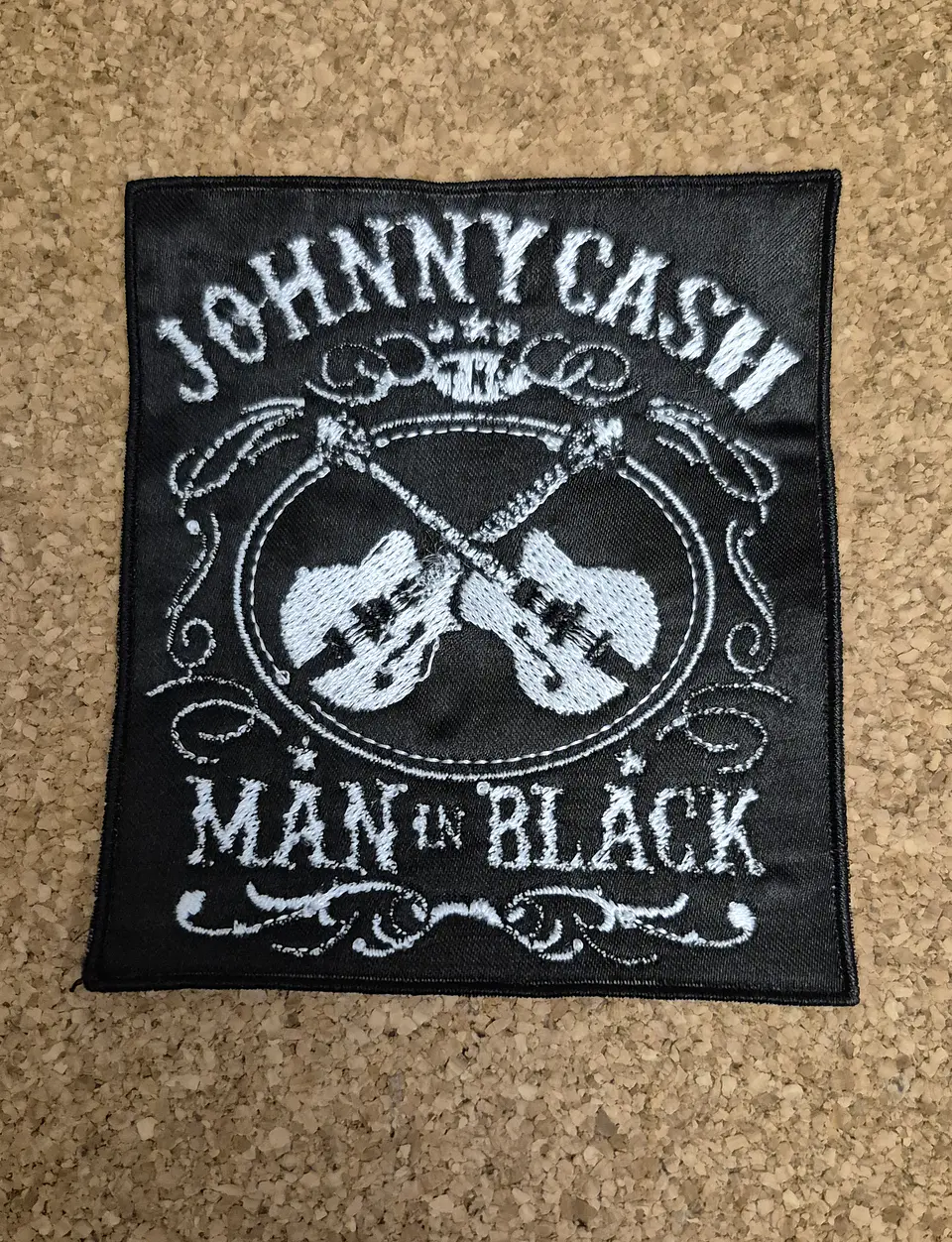 Johnny Cash Patch - Embroidered & Sew-on 2 Modelos (Desde 8,00€) 2
