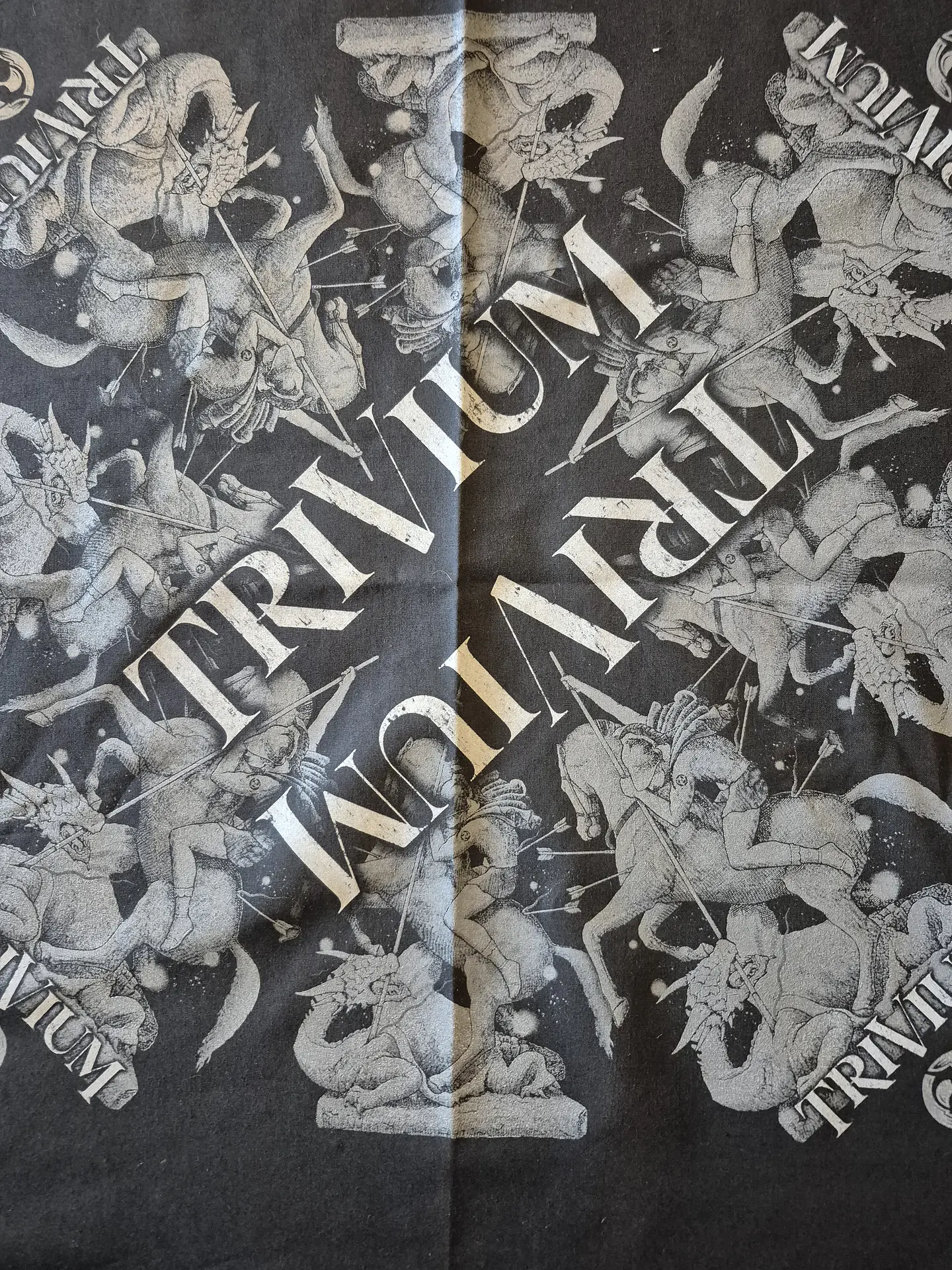 Bandana Trivium  3