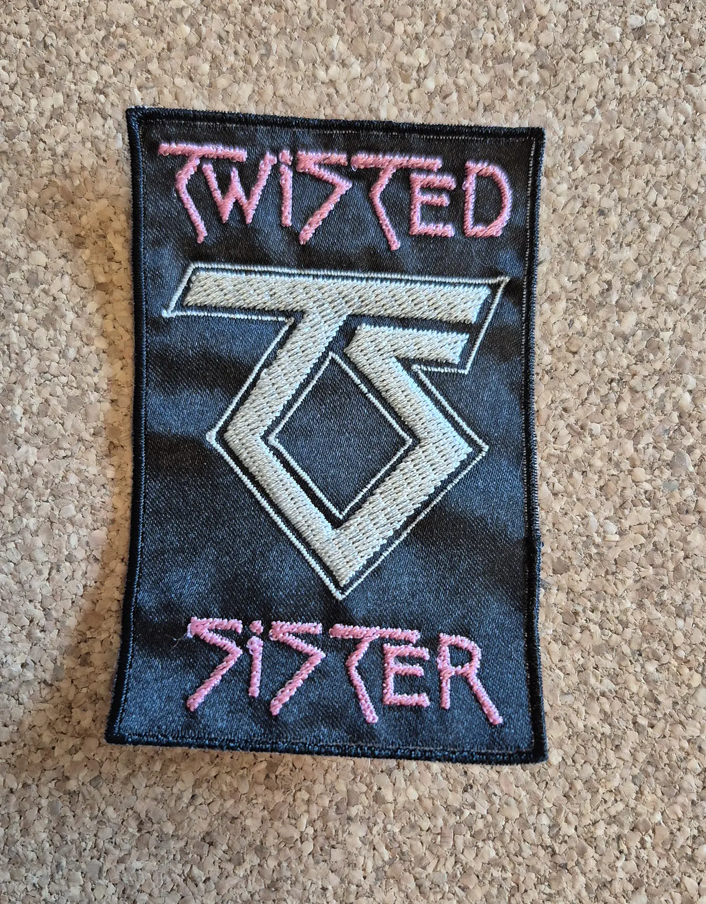 Twisted Sister Patch - Embroidered (Sew-on) 1