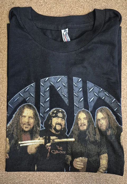 T-Shirt Pantera – Classic Graphic Design (Tamanho L)