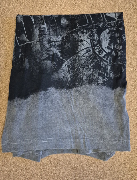 T-Shirt Alchemy England – Alternative Graphic Design (Tamanho S e M)
