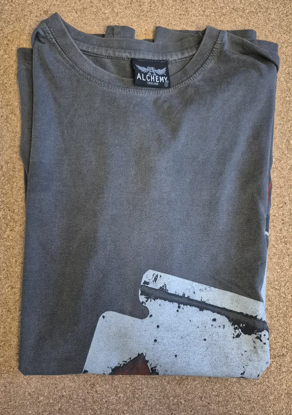 ​T-Shirt Alchemy England – Alternative Graphic Design (Tamanho L) 1