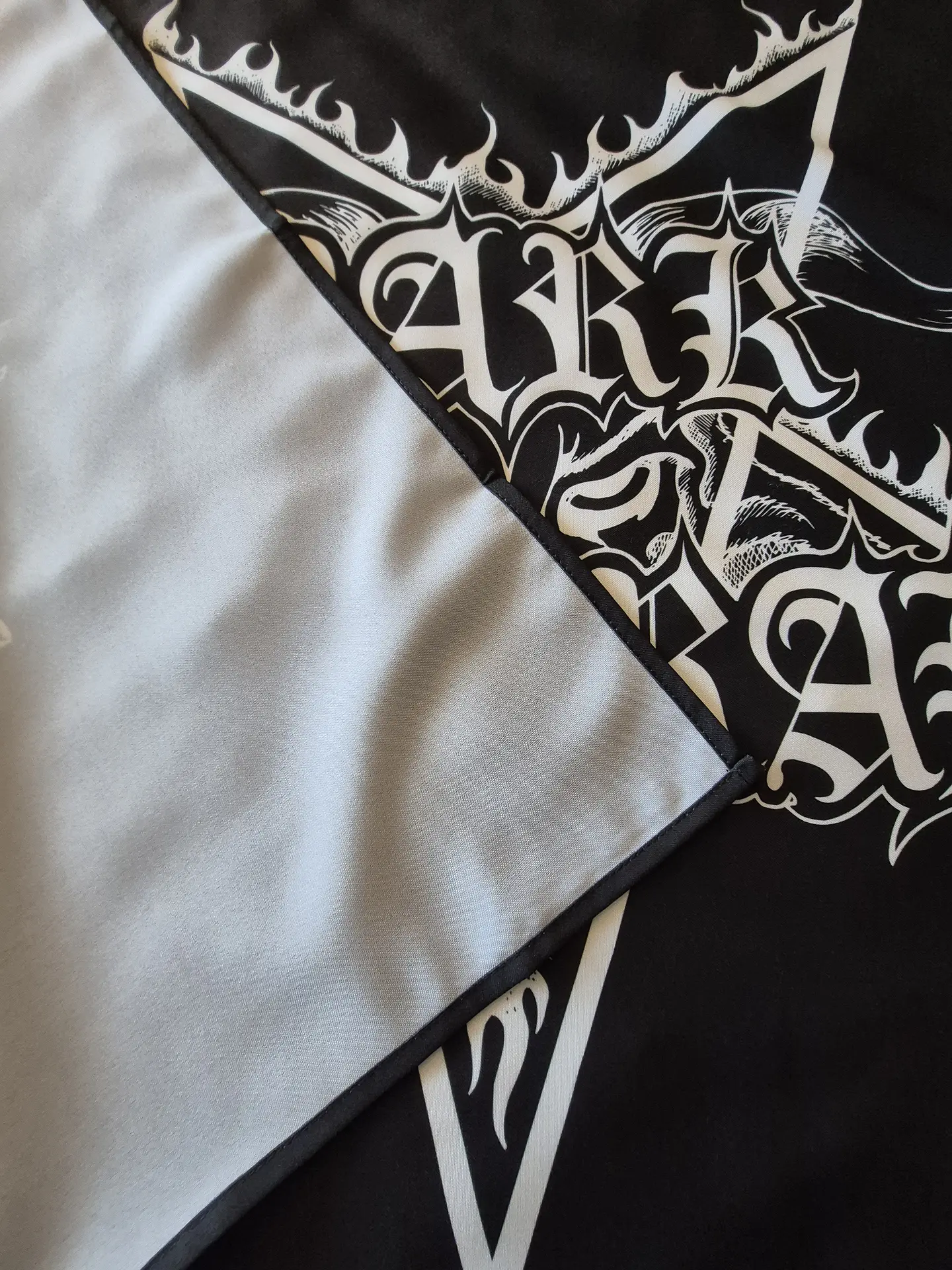 ​Bandeira Dark Funeral – Classic Logo & Pentagram Design Flag (65x105cm) 3