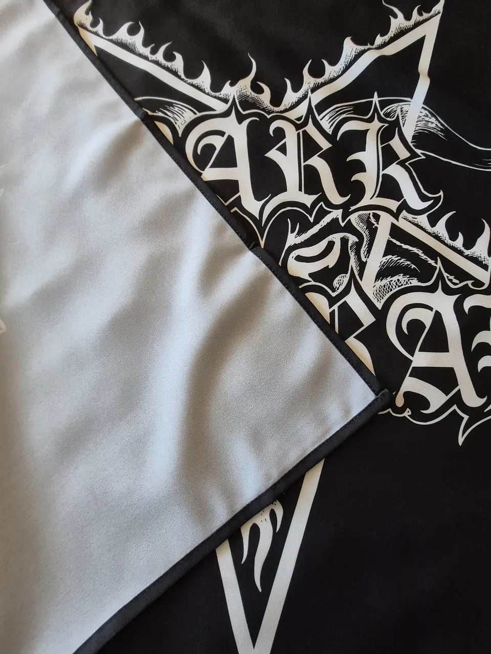 ​Bandeira Dark Funeral – Classic Logo & Pentagram Design Flag (65x105cm) 3