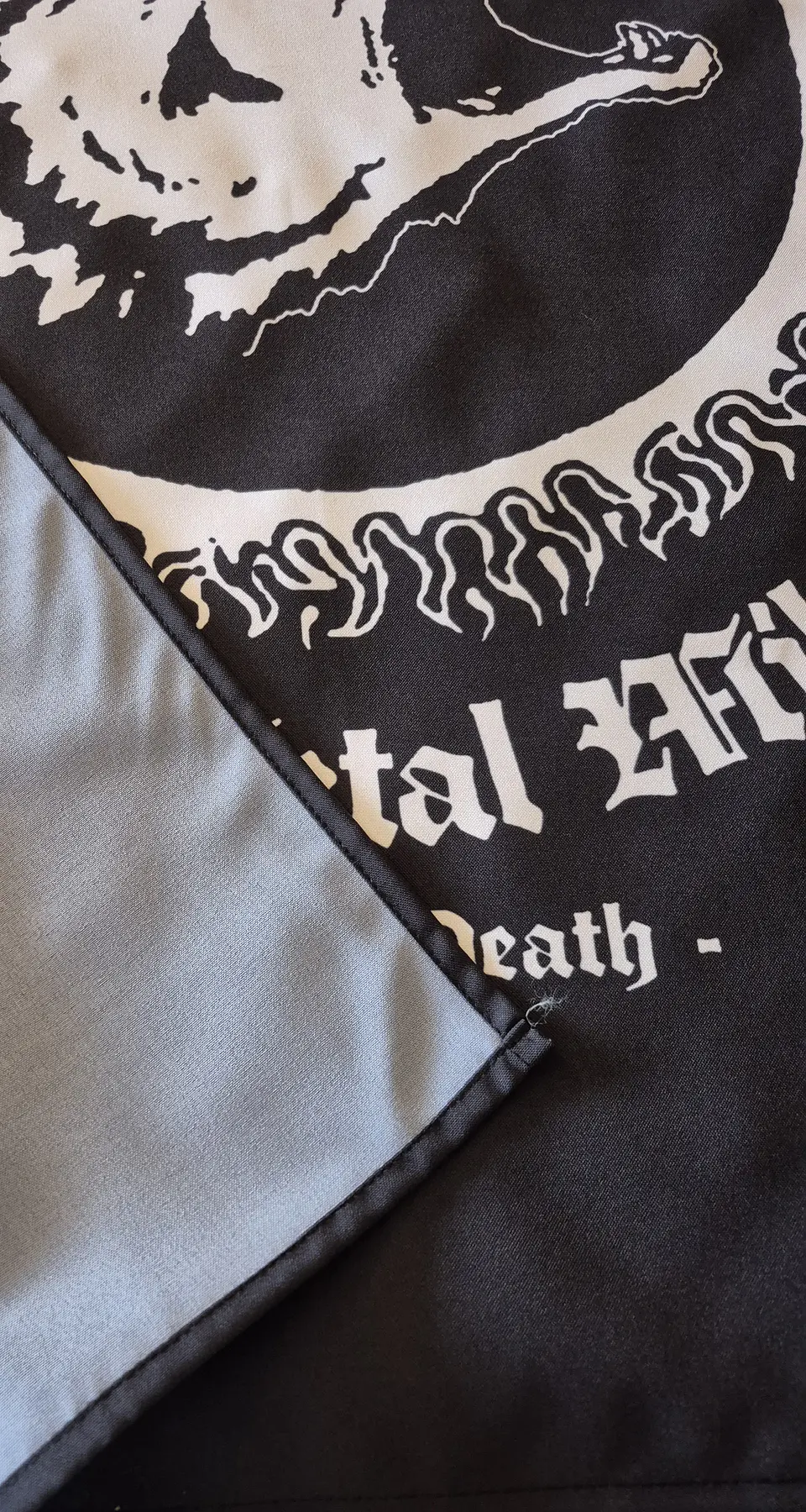 Bandeira Watain – Black Metal Militia Flag (65x105cm) 4