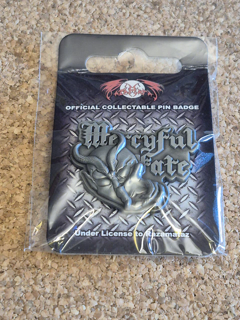​Pin Mercyful Fate - Don't Break the Oath Shape (Double Clutch)