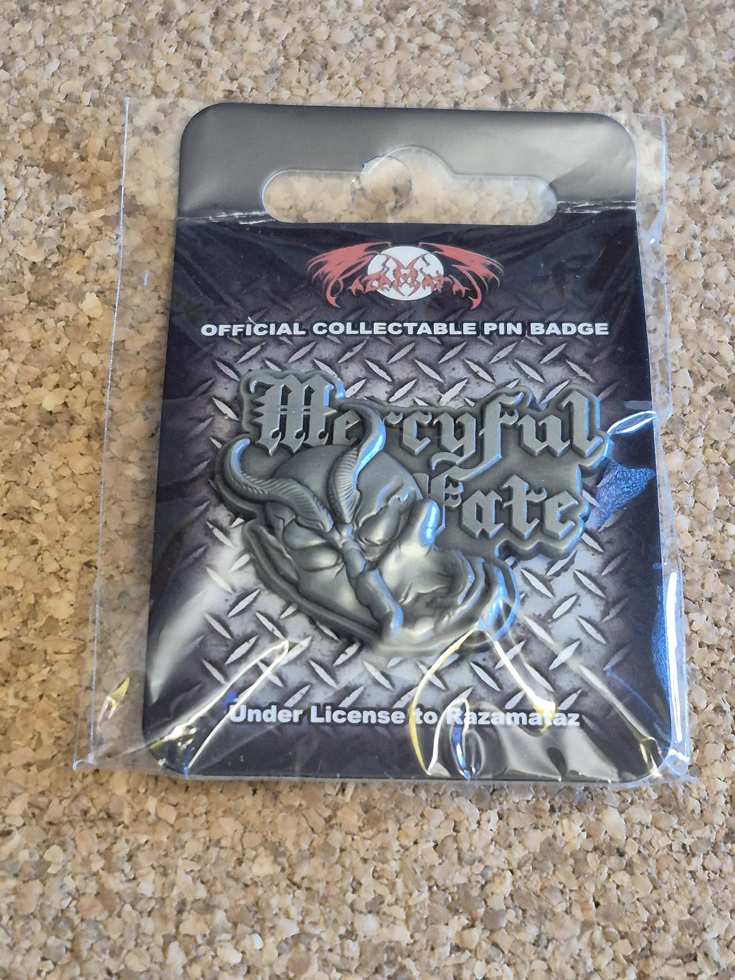 ​Pin Mercyful Fate - Don't Break the Oath Shape (Double Clutch) 1