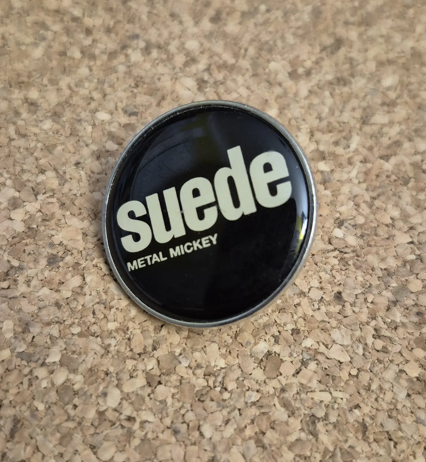 Pin Suede - Metal Mickey (Single Clutch) 1