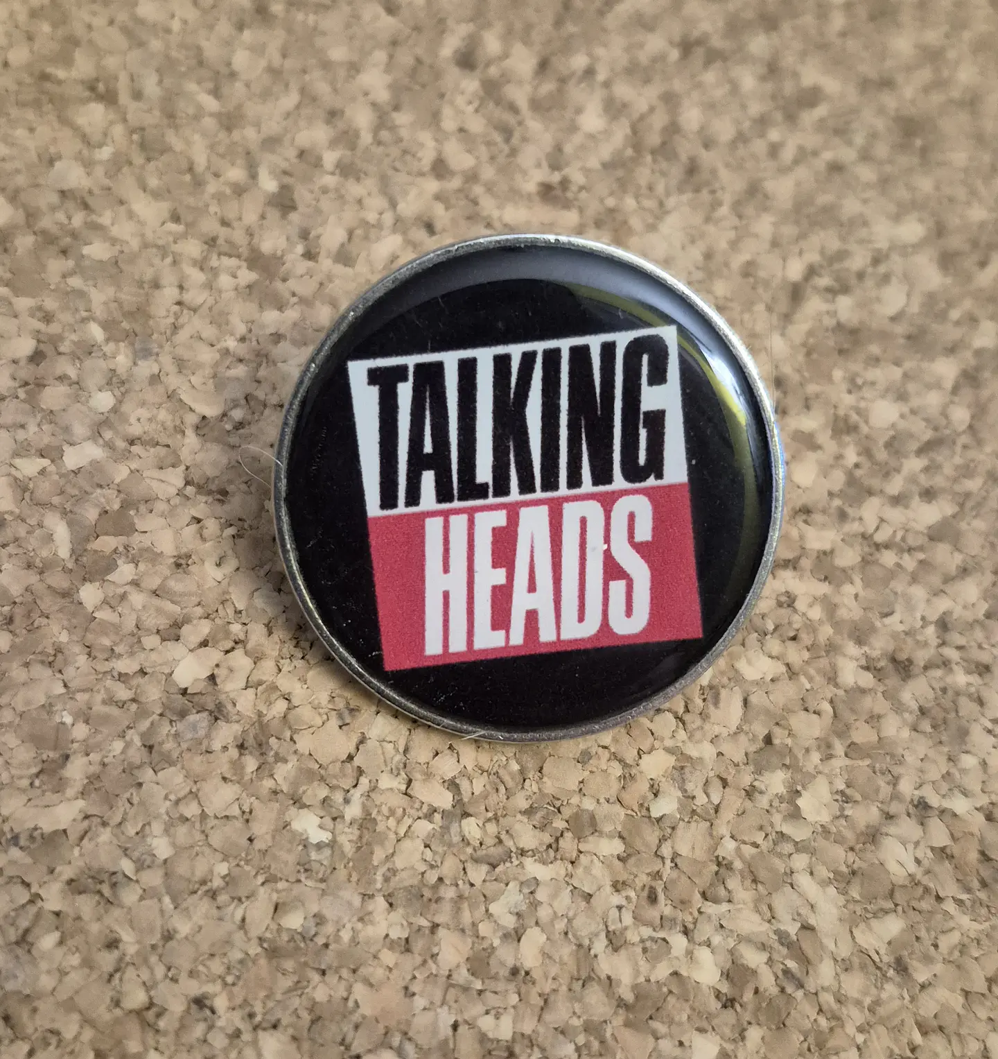 ​Pin Talking Heads - Classic Logo Design (Single Clutch) 1