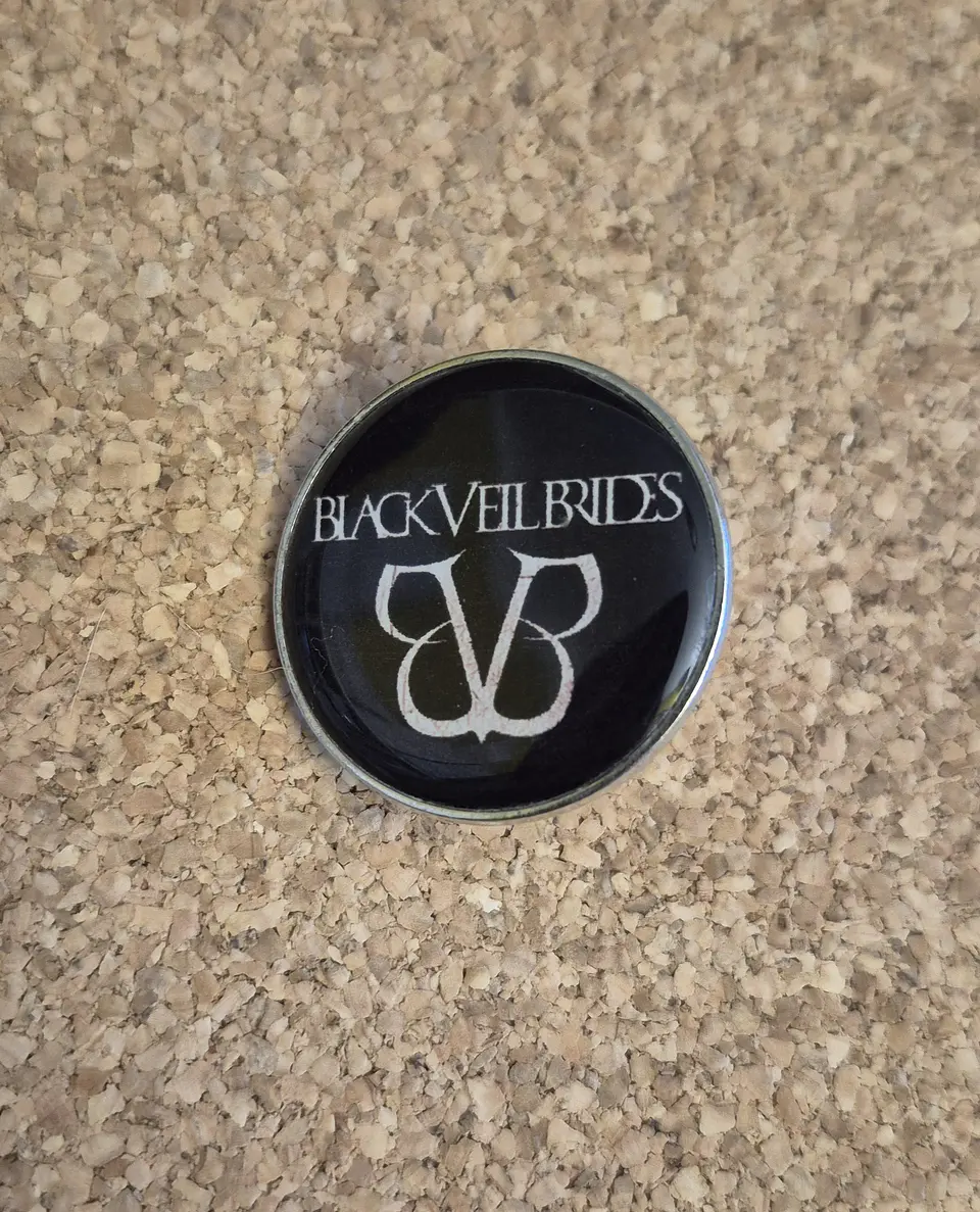 Pin Black Veil Brides - BVB Monogram Logo (Single Clutch) 1