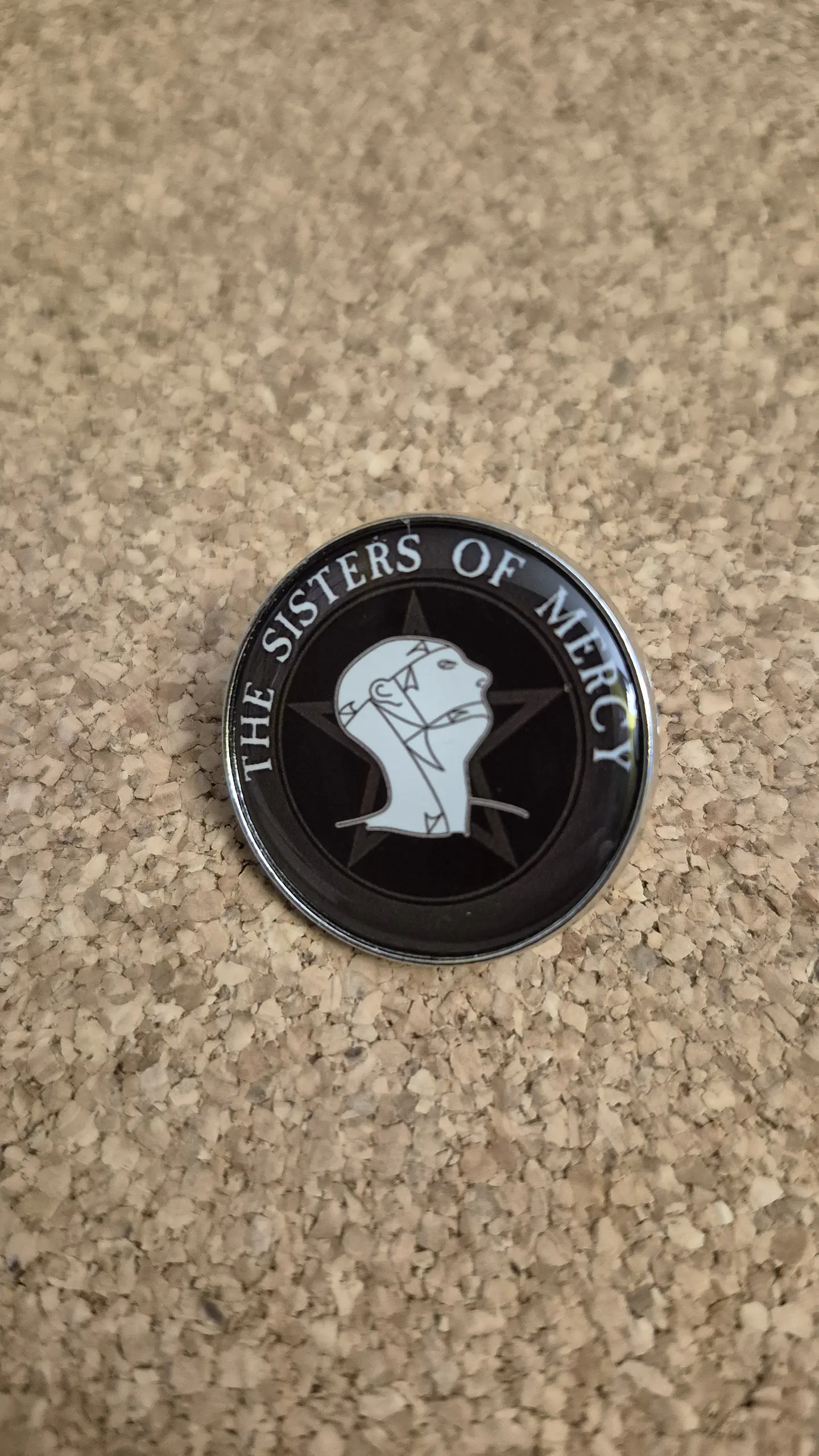 Pin The Sisters of Mercy - 10 Modelos (Single Clutch) 2
