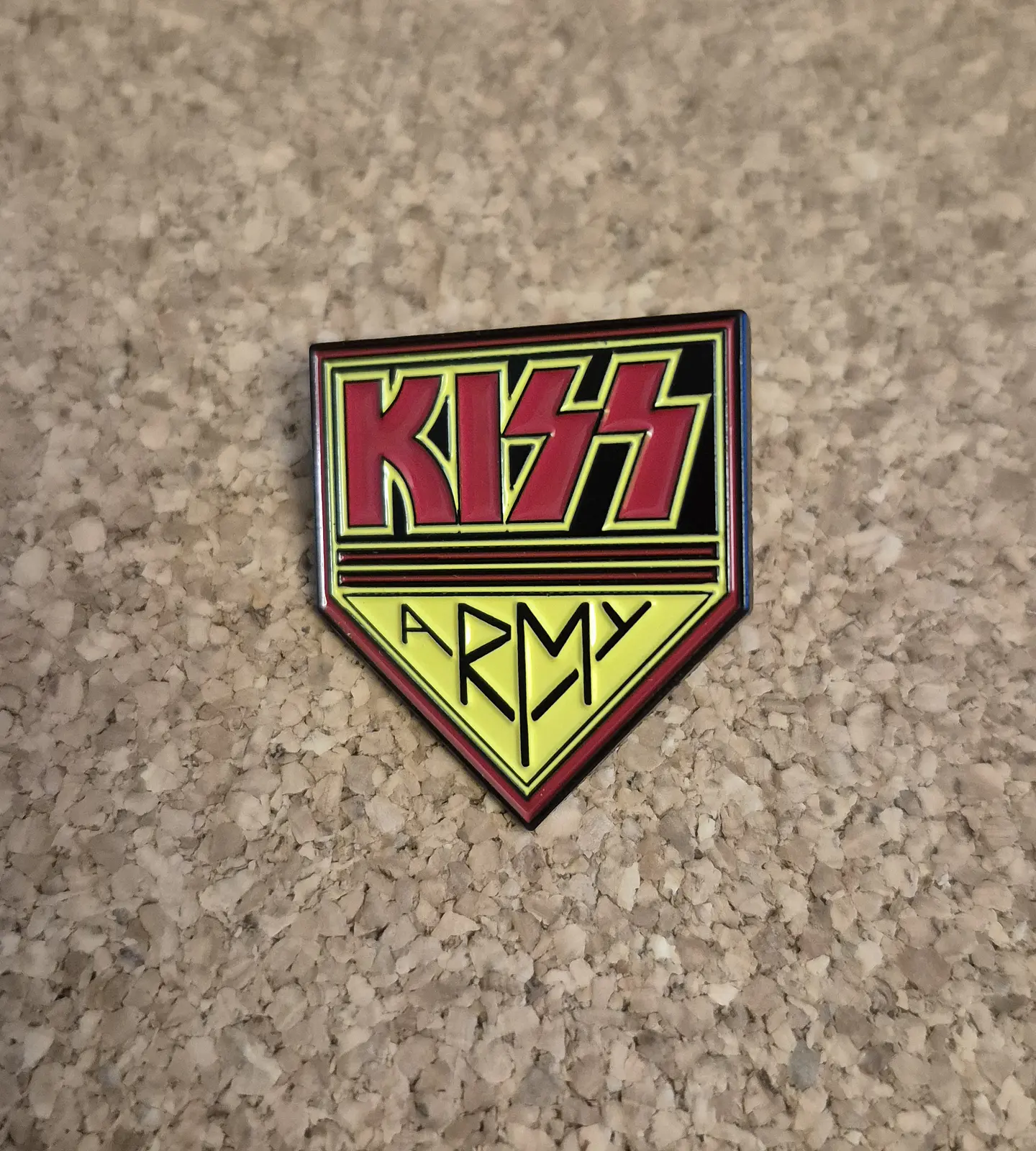Pin Kiss - 6 Modelos - Desde 5€ (Single Clutch) 6