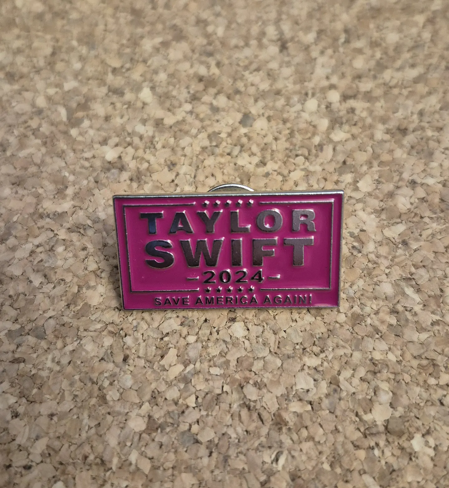 Pin Taylor Swift - 3 Modelos - Desde 5€ (Single & Double Clutch) 1