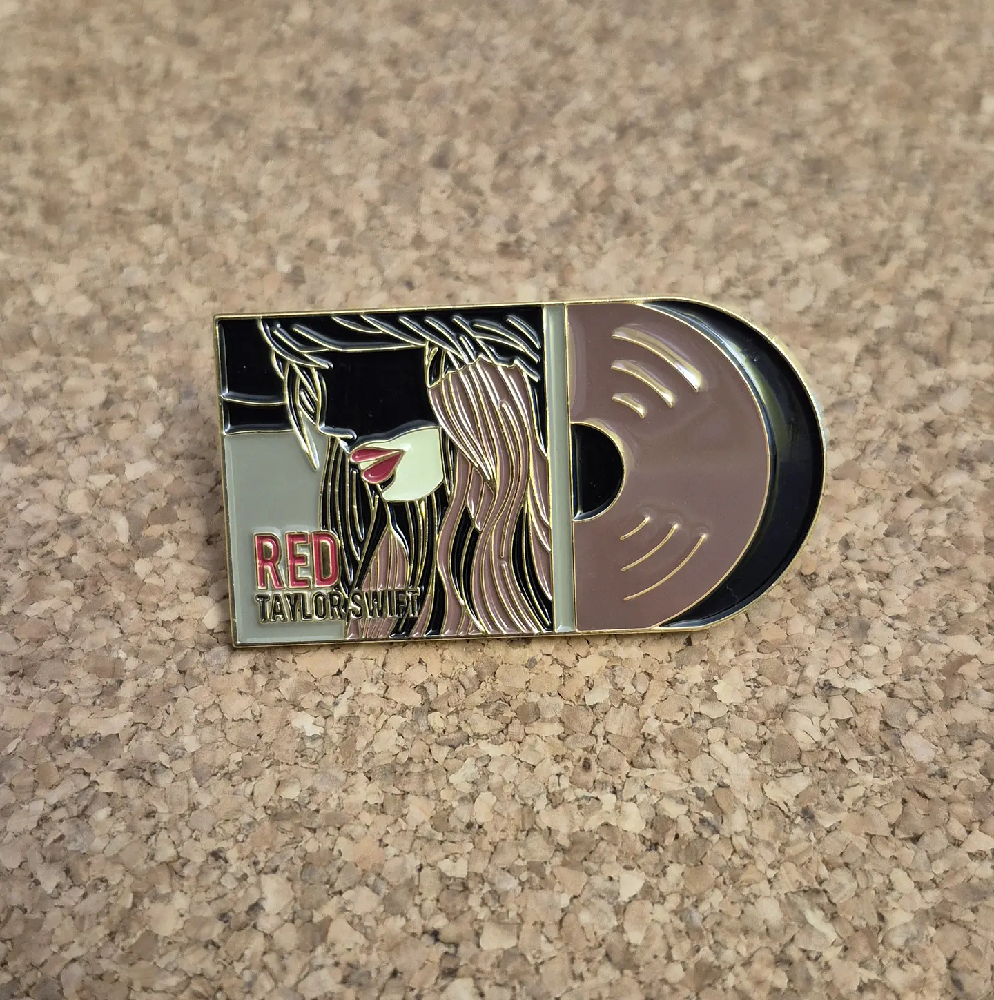 Pin Taylor Swift - 3 Modelos - Desde 5€ (Single & Double Clutch) 3