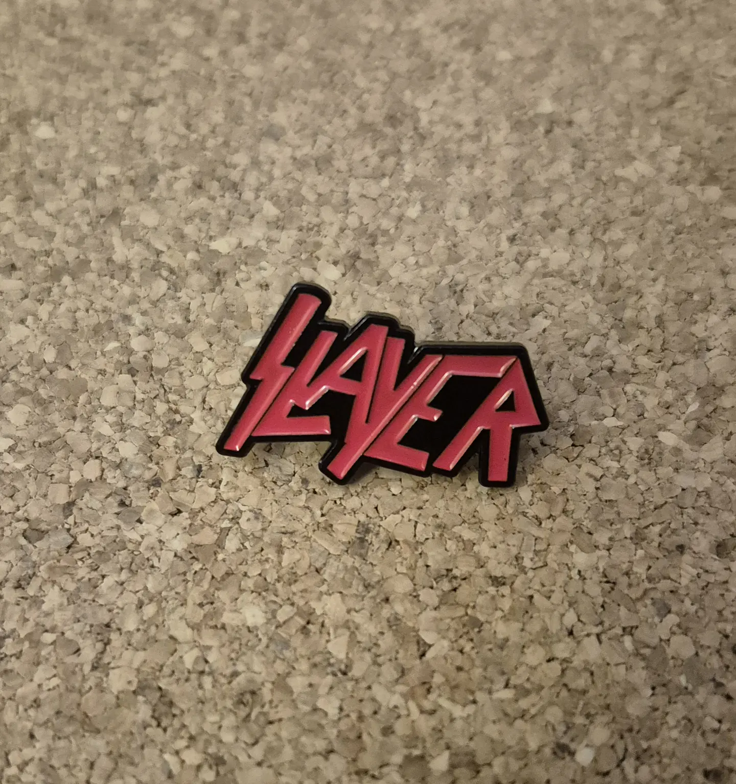 Pin Slayer - Red Logo (Single Clutch) 1