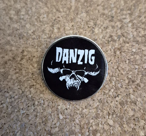 Pin Danzig - Iconic Skull Logo (Single Clutch)