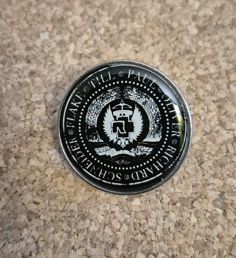 Pin Rammstein - 4 Modelos - Desde 5€ (Single Clutch) 3