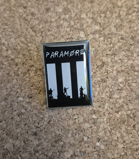 Pin Paramore (Single Clutch) 