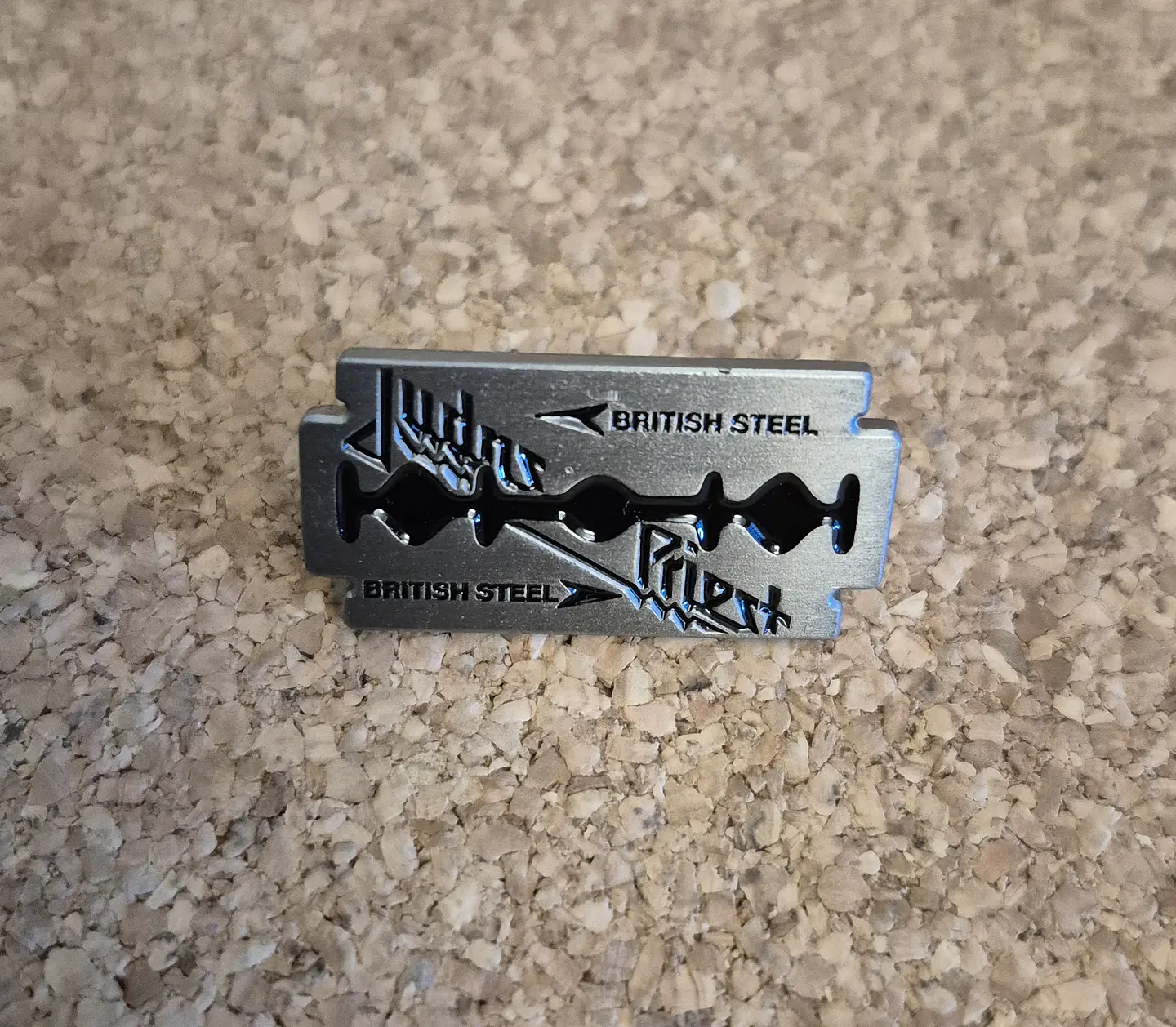 ​Pin Judas Priest - 3 Modelos Desde 5€ (Single Clutch) 2