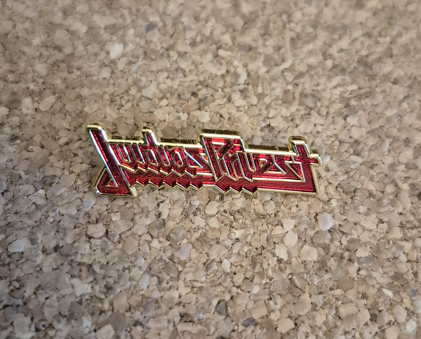 ​Pin Judas Priest - 3 Modelos Desde 5€ (Single Clutch) 3