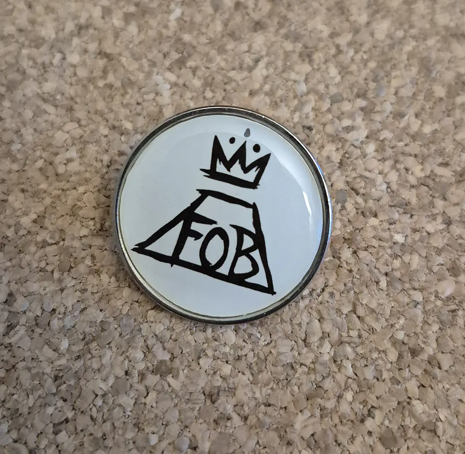 Pin Fall Out Boy - 2 Modelos - Desde 5€ (Single Clutch) 1
