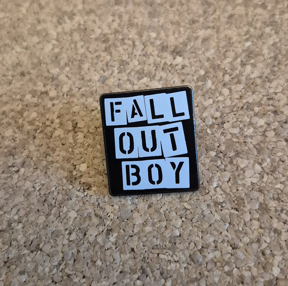 Pin Fall Out Boy - 2 Modelos - Desde 5€ (Single Clutch) 2