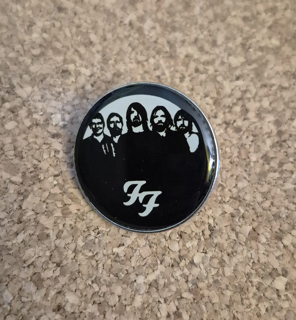 Pin Foo Fighters - 4 Modelos - Desde 5€ (Single Clutch)  3
