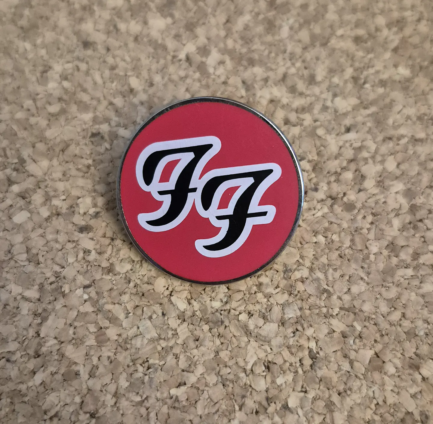 Pin Foo Fighters - 4 Modelos - Desde 5€ (Single Clutch)  2