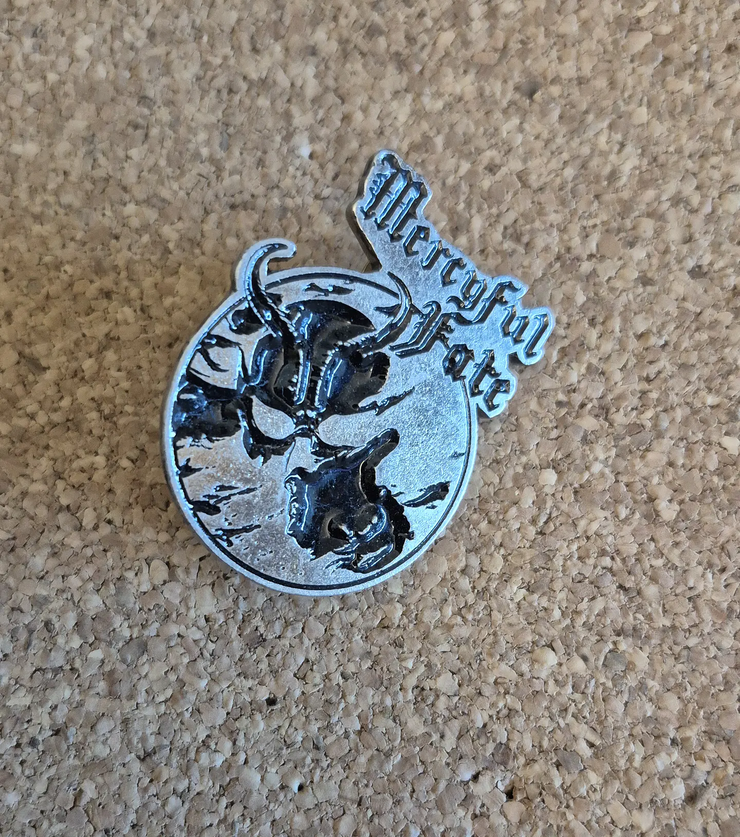 Pin Mercyful Fate - Art Round (Double Clutch)  1
